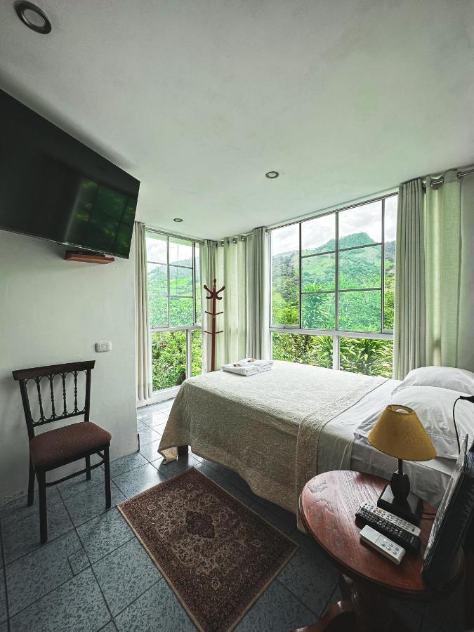 Albergue Turistico Gstir Посусо Экстерьер фото